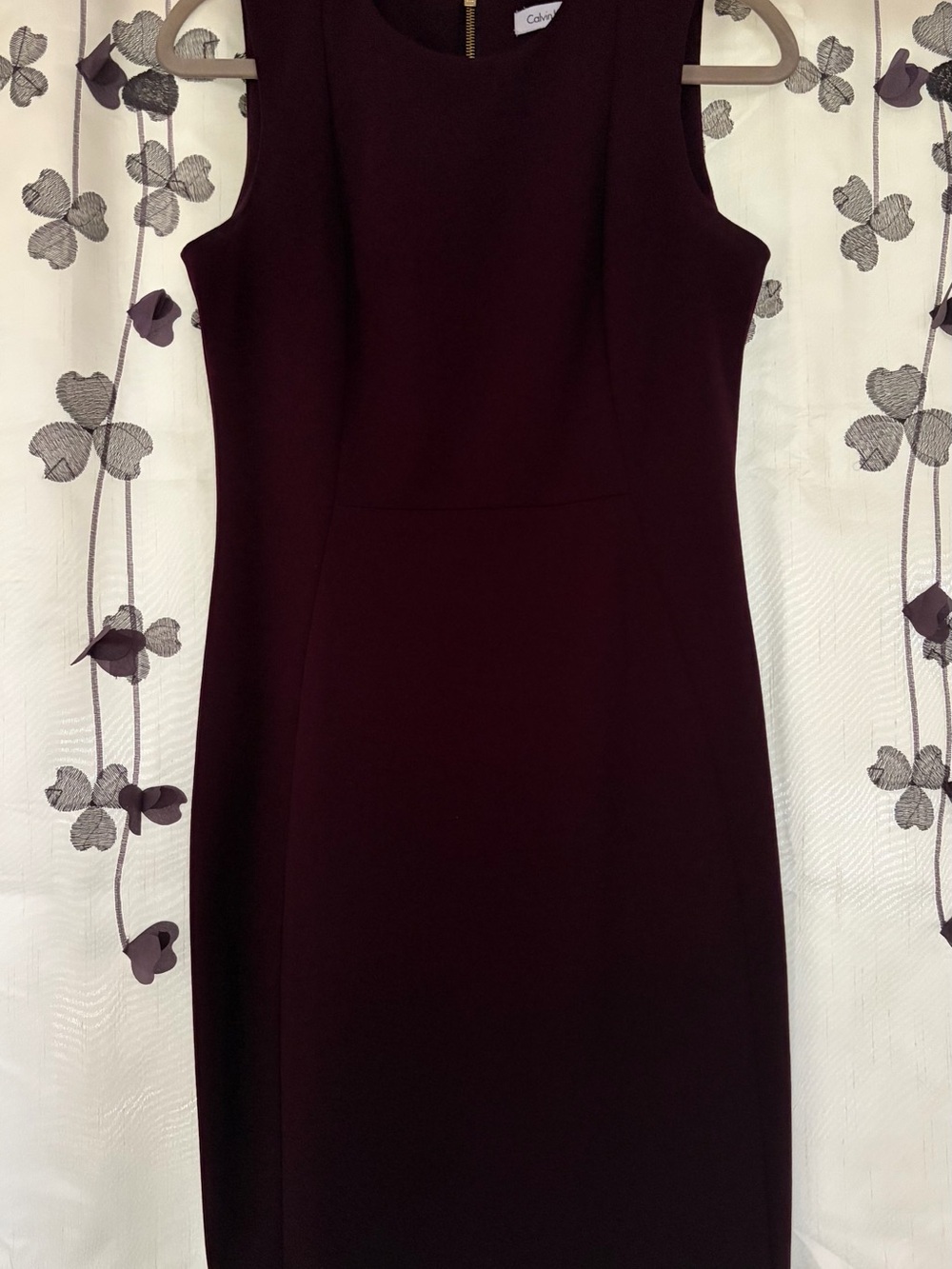 Calvin Klein Women's Sleeveless Sheath Dress in Purple